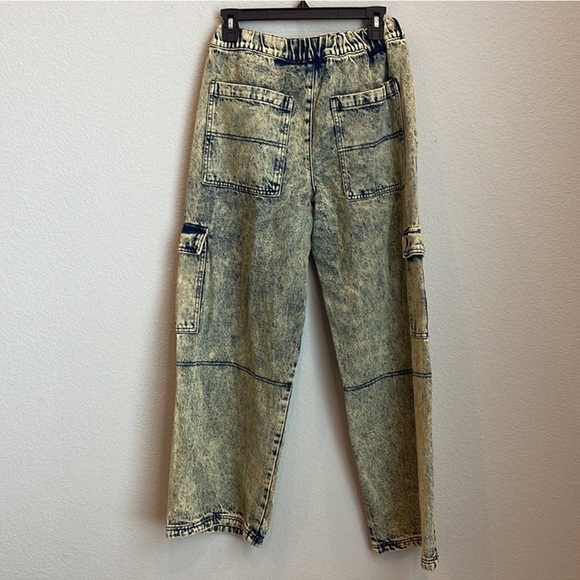 NWT BP Pride Gender Inclusive Belted Denim Cargo Pants Size Small - Picture 9 of 11